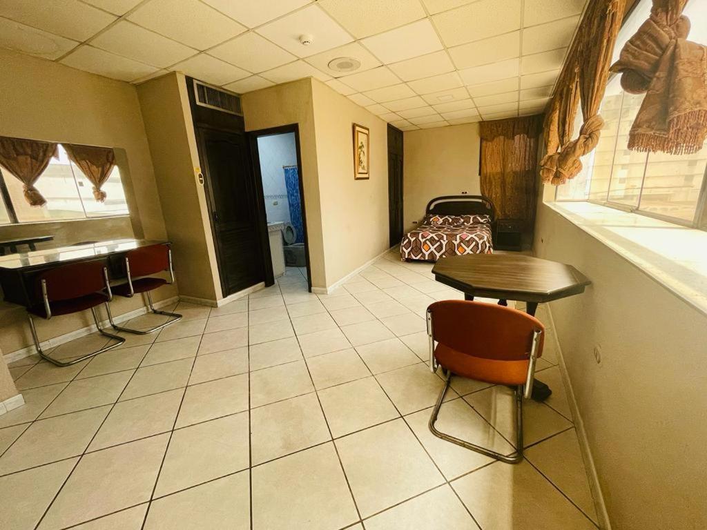 Hotel Sol De Oro Guayaquil Bagian luar foto