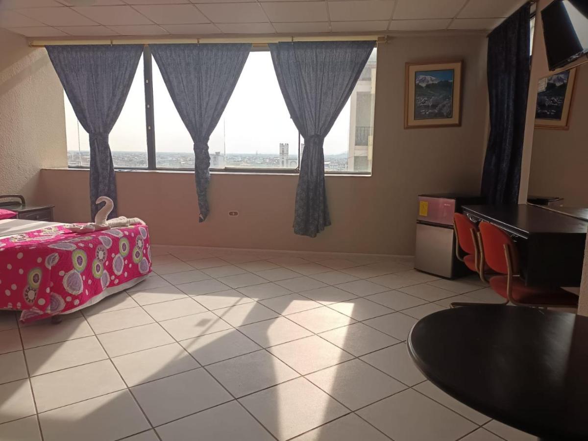 Hotel Sol De Oro Guayaquil Bagian luar foto